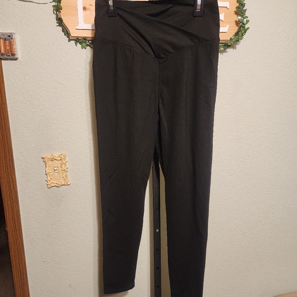 a new day Pants - NWOT Womens A New Day Leggings. Size S. Black